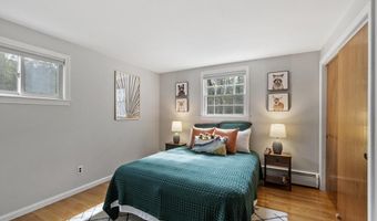 6 Black Horse Dr, Acton, MA 01720