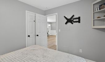 16 Clover Ln, Alloway, NJ 07418