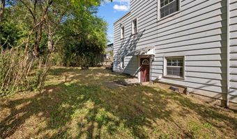 98 S 9th St, Airville, PA 15203