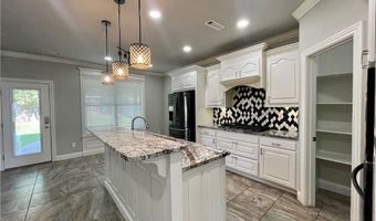 4407 SW Barton St, Bentonville, AR 72713