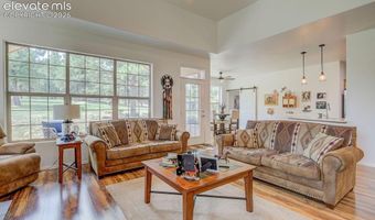 8718 Ponderosa Pine Dr, Beulah, CO 81023