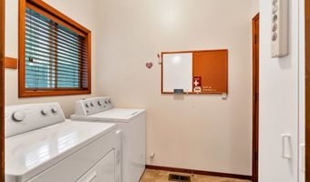 7829 SW 174TH Pl, Beaverton, OR 97007