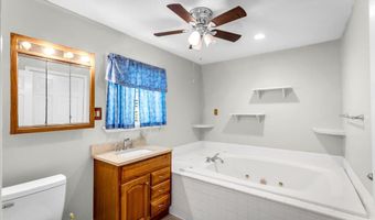 7650 Lexington Dr, Biloxi, MS 39532