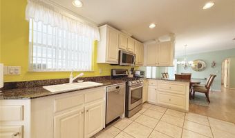 194 S PORT ROYAL Ln, Apollo Beach, FL 33572