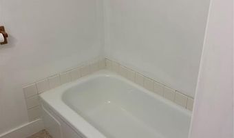 4506 F St, Amana, IA 52203