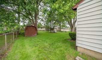 950 Kirwan Dr, Austintown, OH 44515