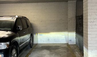 5340 HOLMES RUN Pkwy #706, Alexandria, VA 22304