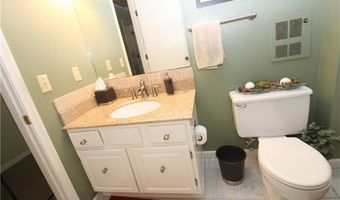 27 Partridge Dr, Agency, MO 64401