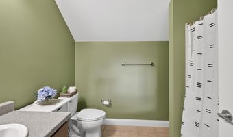 22 Mill Pond Rd 22, Brentwood, NH 03833