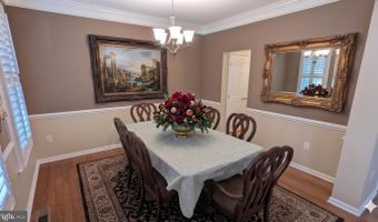 43161 BARNSTEAD Dr, Ashburn, VA 20148
