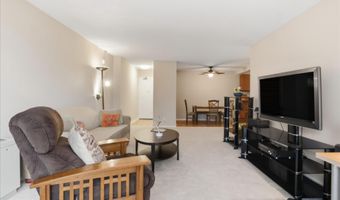 4600 S FOUR MILE RUN Dr 207, Arlington, VA 22204