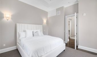 50 School St 5, Newport, RI 02840