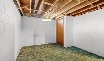 105 21st St NW, Austin, MN 55912