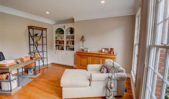 5344 Chaversham Ln, Peachtree Corners, GA 30092
