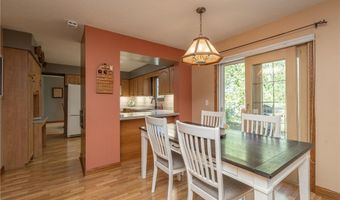 5999 139th St W, Apple Valley, MN 55124