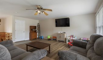 102 McConkey Ave, Barboursville, WV 25504