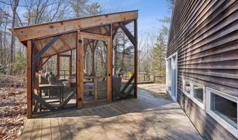 54 Stone Tree Rd, Arrowsic, ME 04530