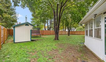 85 Sachem Rd, North Kingstown, RI 02852