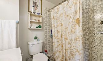 5141 BRADFIELD Dr, Annandale, VA 22003