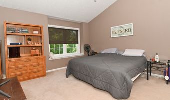 541 Yorktown Ln, Avon, IN 46123