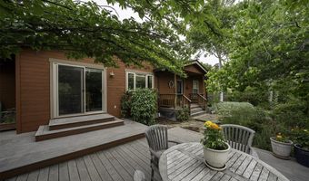 2815 Dead Indian Memorial Rd, Ashland, OR 97520