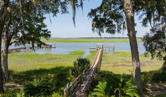 10 Settlers Cv, Beaufort, SC 29907