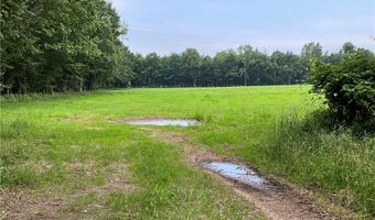 W Barre Road, Albion, NY 14411
