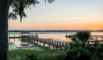 10 Settlers Cv, Beaufort, SC 29907