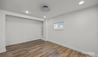 175 Chatham Rd, Asheville, NC 28804