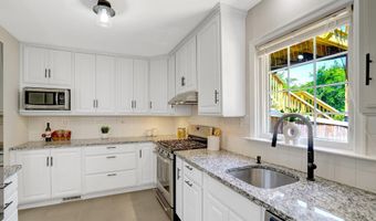 7107 COVENTRY Rd, Alexandria, VA 22306