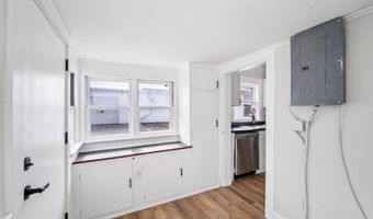 212 Nile Kinnick Dr N, Adel, IA 50003