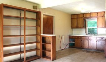 323 Fox Dr, Ashtabula, OH 44004