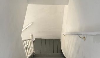 183 Market St, Amsterdam, NY 12010