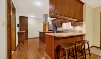1915 Winding Ridge Ave, Indianapolis, IN 46217