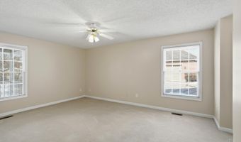 1776 Thall Dr, Hamilton, OH 45013