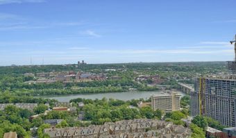 1781 N PIERCE St 1404, Arlington, VA 22209