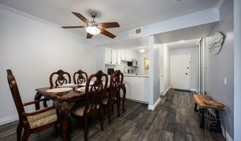 5700 Baltimore Dr 215, La Mesa, CA 91942