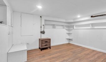 76 W 25th St, Bayonne, NJ 07002