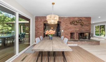 3446 Charing Cross Rd, Ann Arbor, MI 48108