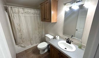 117 W Wapello St, Agency, IA 52530