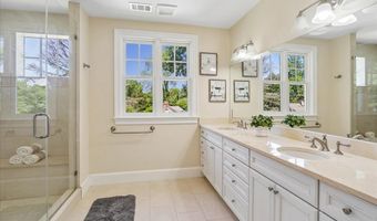 7800 RADNOR Rd, Bethesda, MD 20817