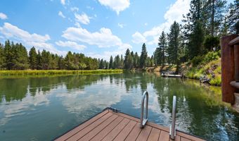 56648 Lunar Dr, Bend, OR 97707