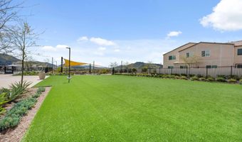 303 Citrine Trl, Fallbrook, CA 92028