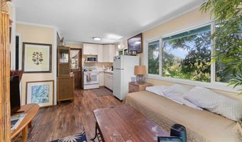2115 Kaupakalua Rd, Haiku, HI 96708