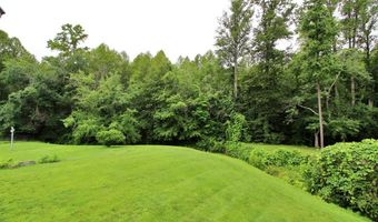 207 Sunnydale Ave, Appomattox, VA 24522