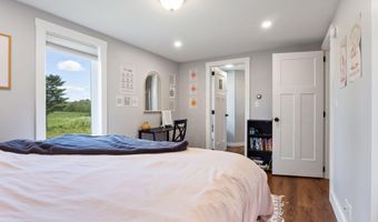 37 Trolly Farm Way, Falmouth, ME 04105