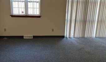 1 Rapp Rd, Albany, NY 12203
