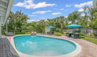1420 E COAST Dr, Atlantic Beach, FL 32233