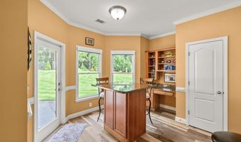 217 Falling Shoals Dr, Athens, GA 30605