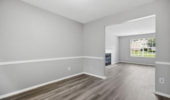 11240 Rotherick Dr, Alpharetta, GA 30022